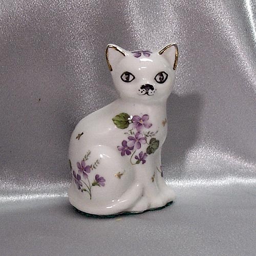 violet cat